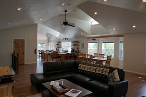 Interior - Sockeye house 420 3rd ave Large house located in downtown Accommodates up to 12  (Seward)