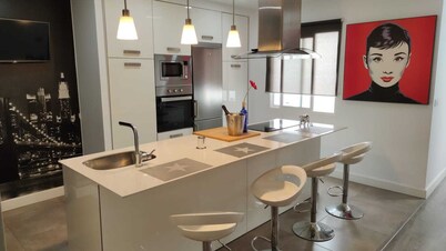 La Casa de Carmen apartment in the historic center with parking 