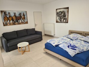 1 bedroom - B - Fafa Home Hof With Pool (Essen)