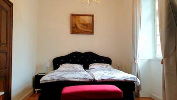 1 Schlafzimmer, Bügeleisen/Bügelbrett, Reisekinderbett, kostenloses WLAN