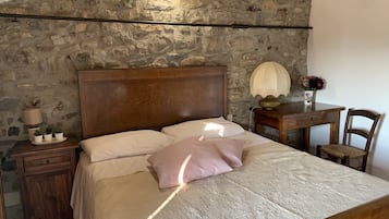 1 Schlafzimmer, Bügeleisen/Bügelbrett, Bettwäsche