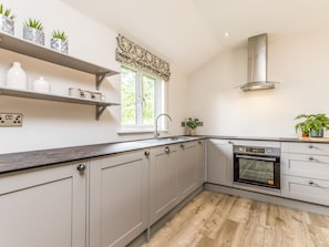 Microwave, dishwasher, toaster, cookware/dishes/utensils