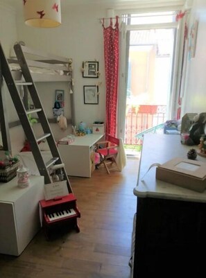 Children's area - Maison familiale avec jardin secret, centre ville! (Montpellier)