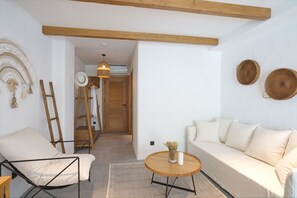Junior-Zimmer, Meerblick, Strandnähe | 1 Schlafzimmer, hochwertige Bettwaren, Select-Comfort-Betten, Minibar
