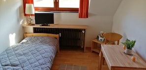 2 habitaciones, wifi gratis y ropa de cama
