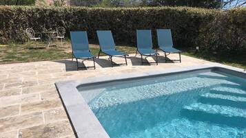 Piscine extérieure