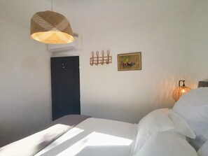 3 chambres, fer et planche Ă repasser, lit parapluie, Wi-Fi