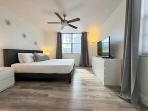 2 bedrooms, iron/ironing board, WiFi, bed sheets