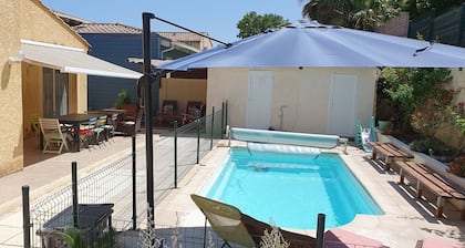 Maison Avec Piscine, Climatisation et Située à 2 pas du Centre Historique