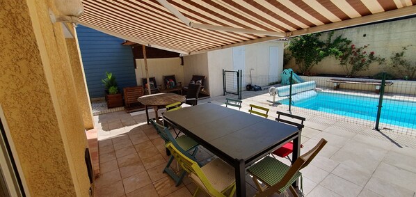 Piscine extérieure
