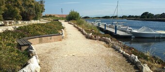 MAISON ENTRE MER ET LAC MARIN 3 ***