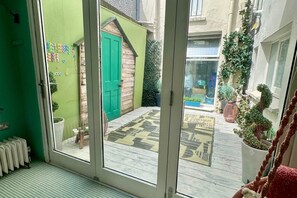 平房 | 住宿內部