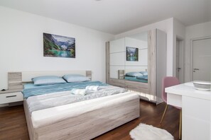 4 Schlafzimmer, kostenloses WLAN