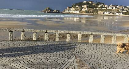 Maison de charme sur le sentier cÎtier Pléneuf-Val André