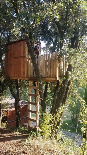 Enceinte de lâhĂ©bergement