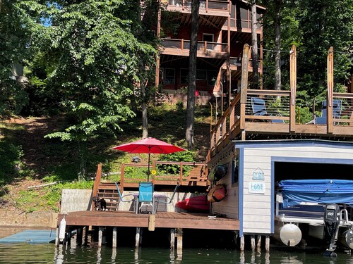 Welcome to Our Little Slice of Heaven on the Lake!