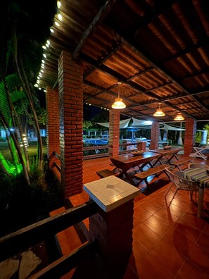 Restauration extérieure