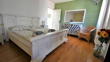 3 camere, ferro/asse da stiro, Wi-Fi, lenzuola