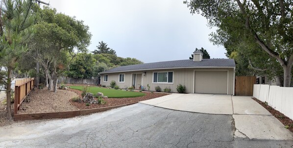 Exterior - Near Beaches, Parks, Aquarium, Wharf, Pebble Bch,Pacific Grove & Carmel (Monterey)