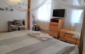 1 chambre, fer et planche à repasser, Wi-Fi gratuit