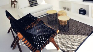Living area - PiliPala Suites (Paros)