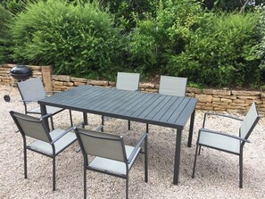 Outdoor dining - 50m² ac Extérieur-route des Grands Crus, Dijon Sud (Fixin)