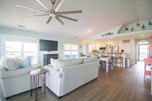 TV, fireplace, offices