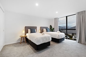 5 bedrooms, iron/ironing board, travel cot, WiFi