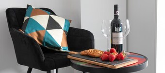 Leicester's Lyter Living