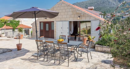 Three bedroom modern apartment Ivana