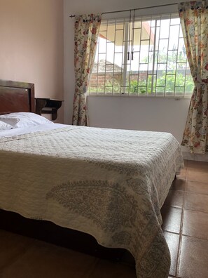 4 bedrooms, WiFi