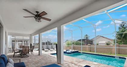 ⭐⭐⭐⭐⭐ NEW LOWER RATES! 8BR/5BA Resort Community/Private Pool/Spa/Theater