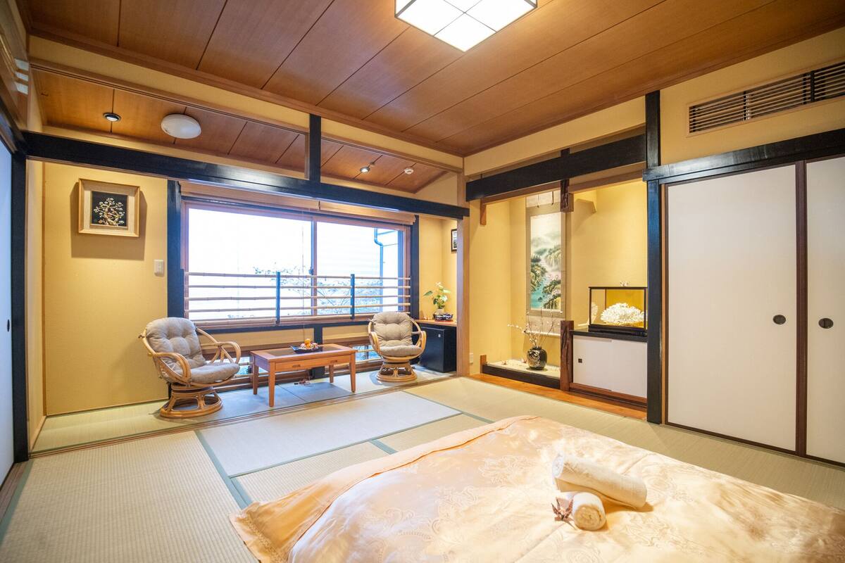 Traditional House, 3 Bedrooms