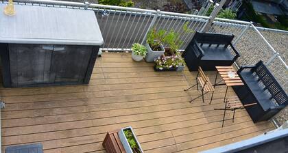 Cozy Amsterdam Apartment - Great Location!