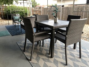 Dining - Midcentury Mod and Marvelous! (Lakewood)