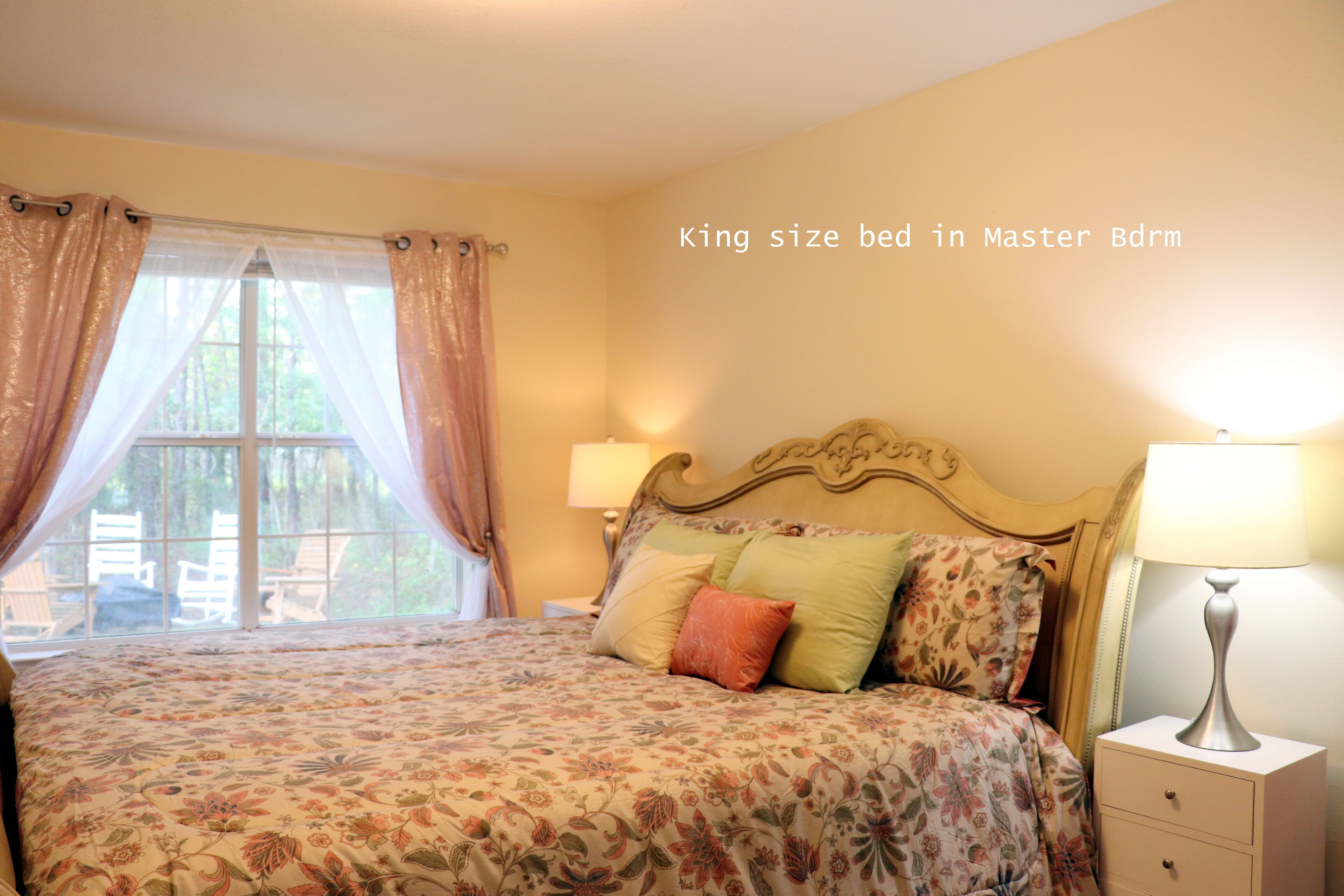 3 室のベッドルーム、WiFi (無料)、ベッドシーツ、車椅子でアクセスできる設備