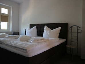 1 bedroom, in-room safe, WiFi, wheelchair access