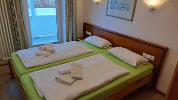3 Schlafzimmer, Zimmersafe, Reisekinderbett, WLAN