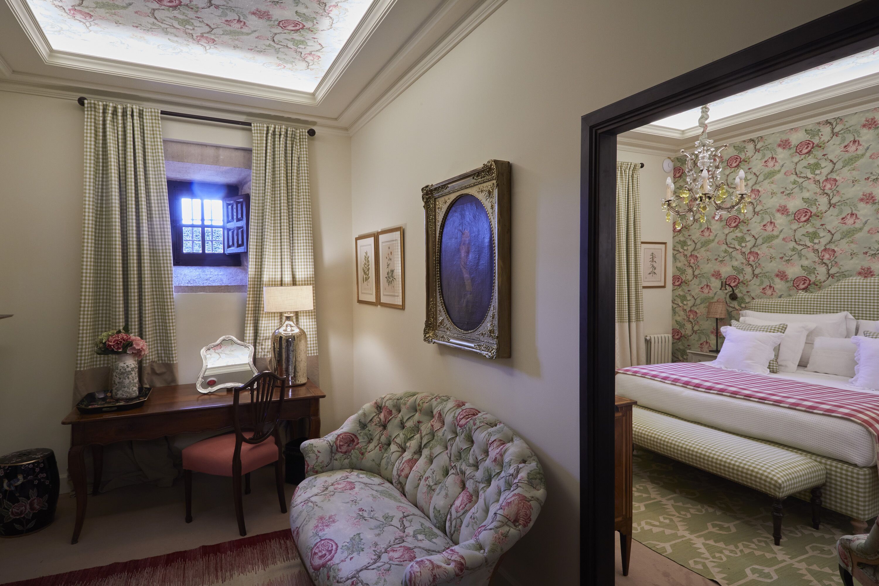 Photo - Helguera Palacio Boutique & Antique