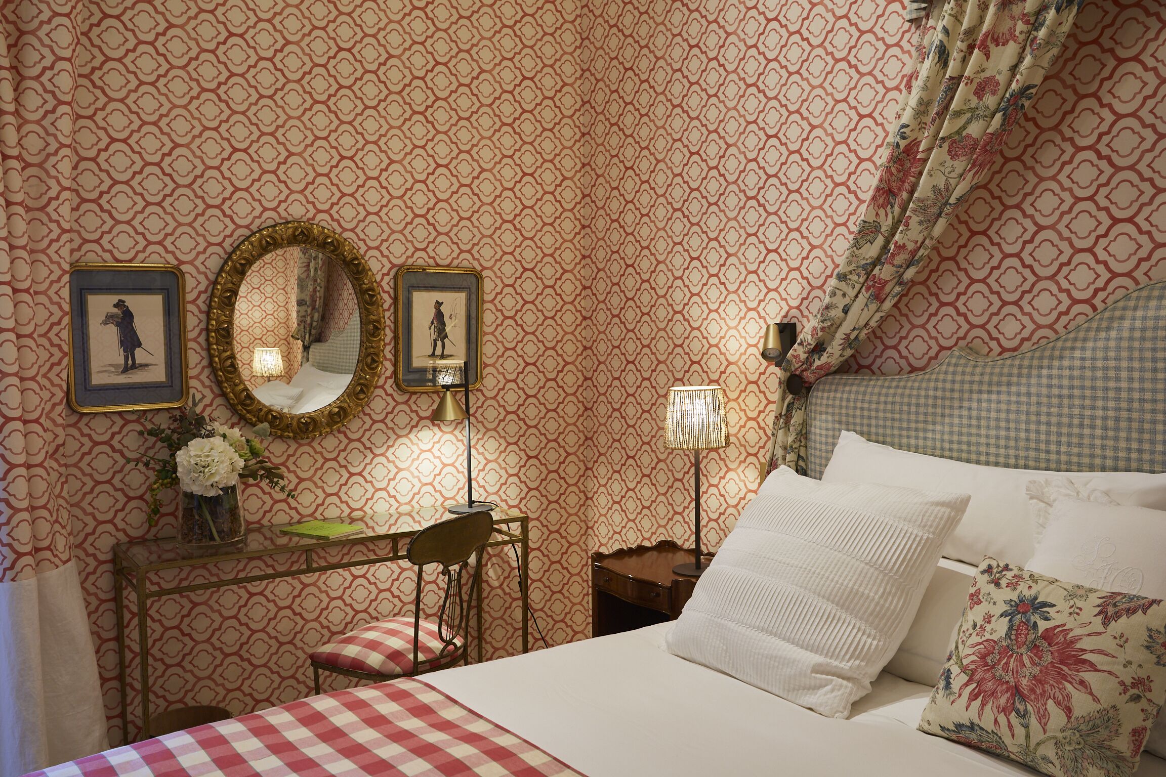 Photo - Helguera Palacio Boutique & Antique