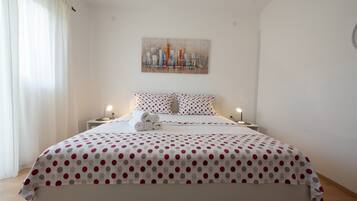 Leilighet, flere senger | 3 soverom, strykejern/-brett, wi-fi (inkludert) og sengetøy