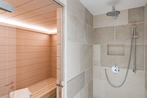 Hair dryer, towels