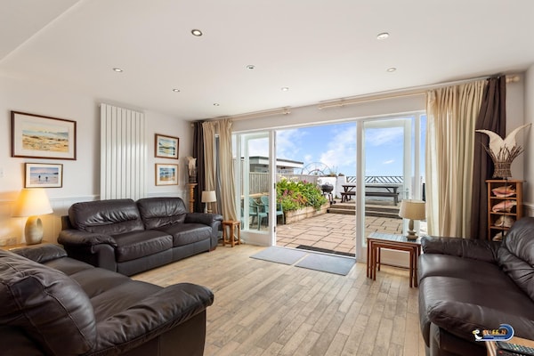 Kilmore - Beach Front House Direct Beach Access Spectacular Sea Views - Saundersfoot