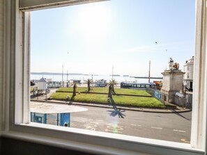 Cottage | 2 bedrooms, individually decorated, individually furnished, free WiFi - The Kings Vista (Weymouth)