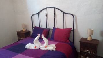 2 chambres, Wi-Fi gratuit, draps fournis