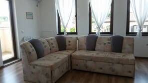 Apartment | Living room