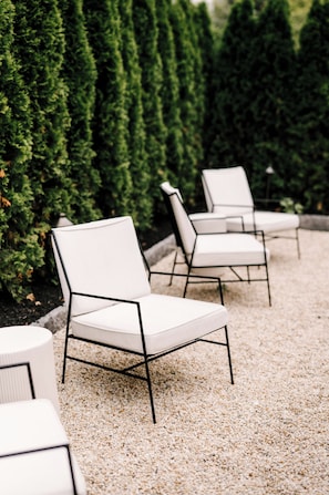 Terrace/patio - The James Bradley Hotel (Bradley Beach)