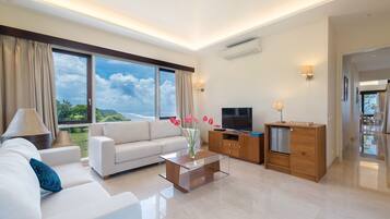 Villa, Ocean View (The Pala) | Dihias secara berasingan, dilengkapkan perabot secara berasingan, meja