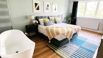 4 chambres, lit parapluie, Wi-Fi gratuit, draps fournis