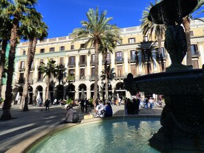 Exterior - Hotel Moderno Barcelona (Barcelona)